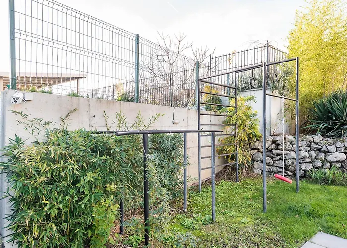 Didi's Stylish - Seaview & Pool Backyard * ヴァルナ