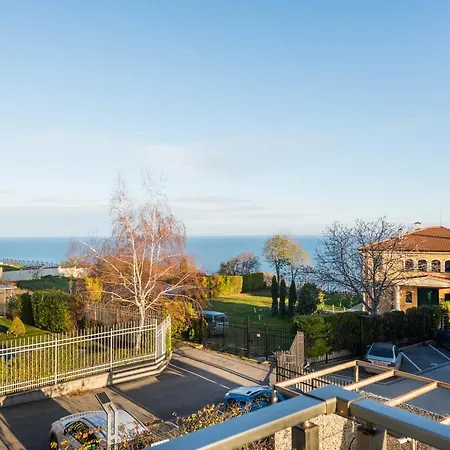 Apartmán Blue Mirage - Seaview & Pool Backyard Varna