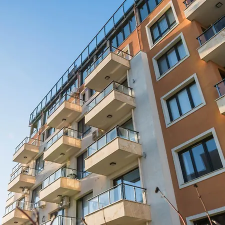 Apartmán Blue Mirage - Seaview & Pool Backyard Varna
